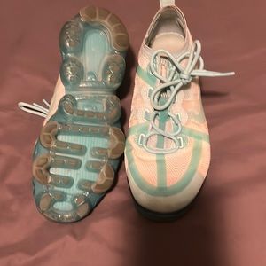 Nike Vapormax size 7.5 Mint Green